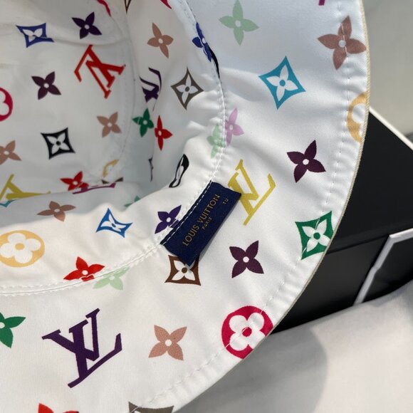 Louis Vuitton x Takashi Murakami Reversible Superflat Bucket Hat main image 4